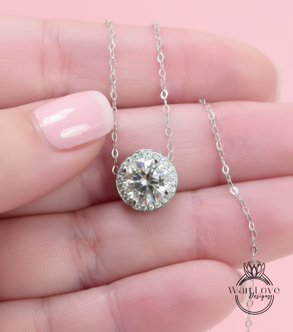 Collana con ciondolo rotondo Halo Moissanite, catena sottile e delicata, 2 ct, 8 mm, regalo di anniversario, matrimonio, oro bianco o rosa, pronto per la spedizione