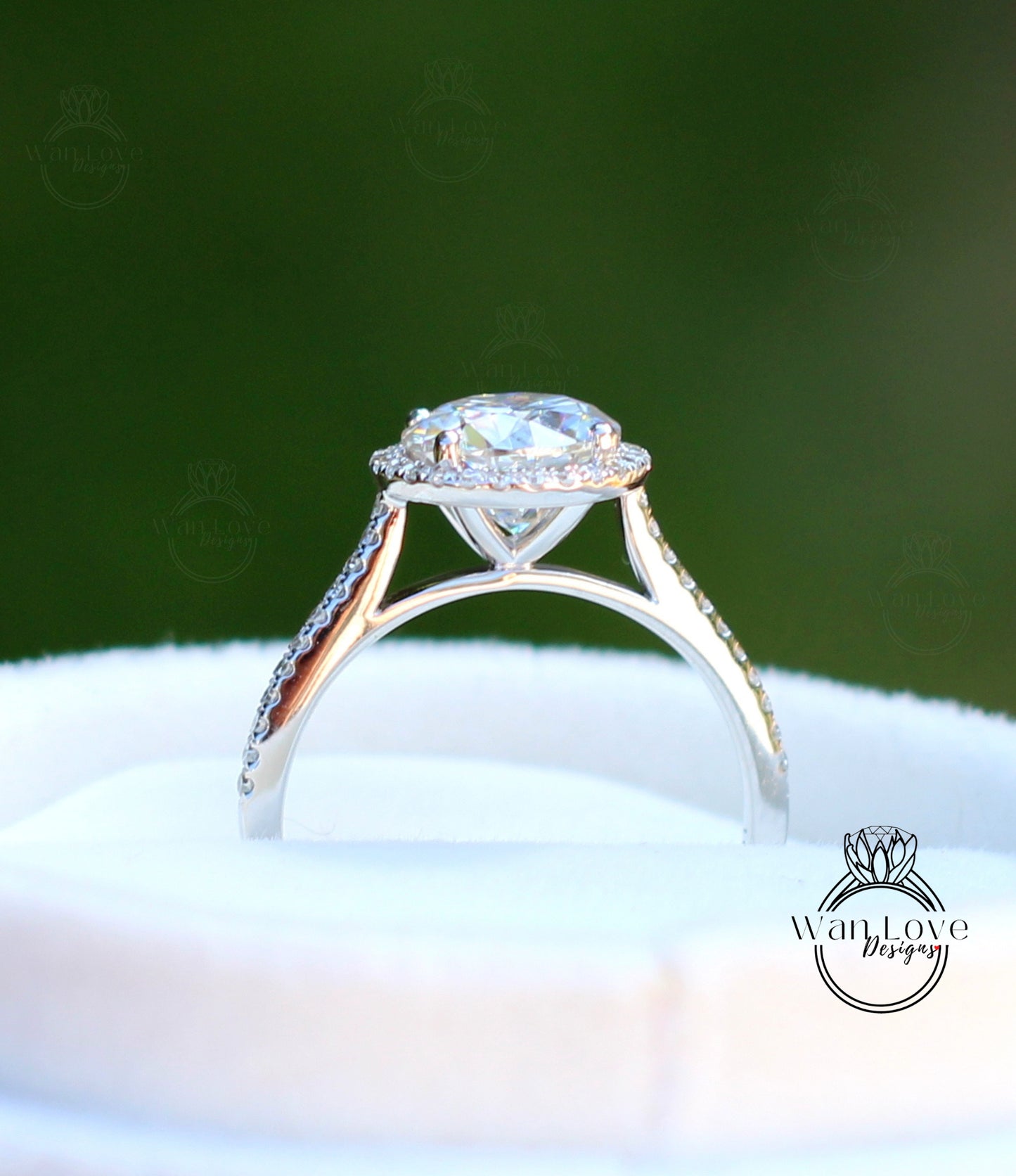 Anello di fidanzamento cattedrale Halo rotondo con zaffiro rosa e diamanti, 2 ct 8 mm, oro bianco, matrimonio, regalo di anniversario, pronto per la spedizione