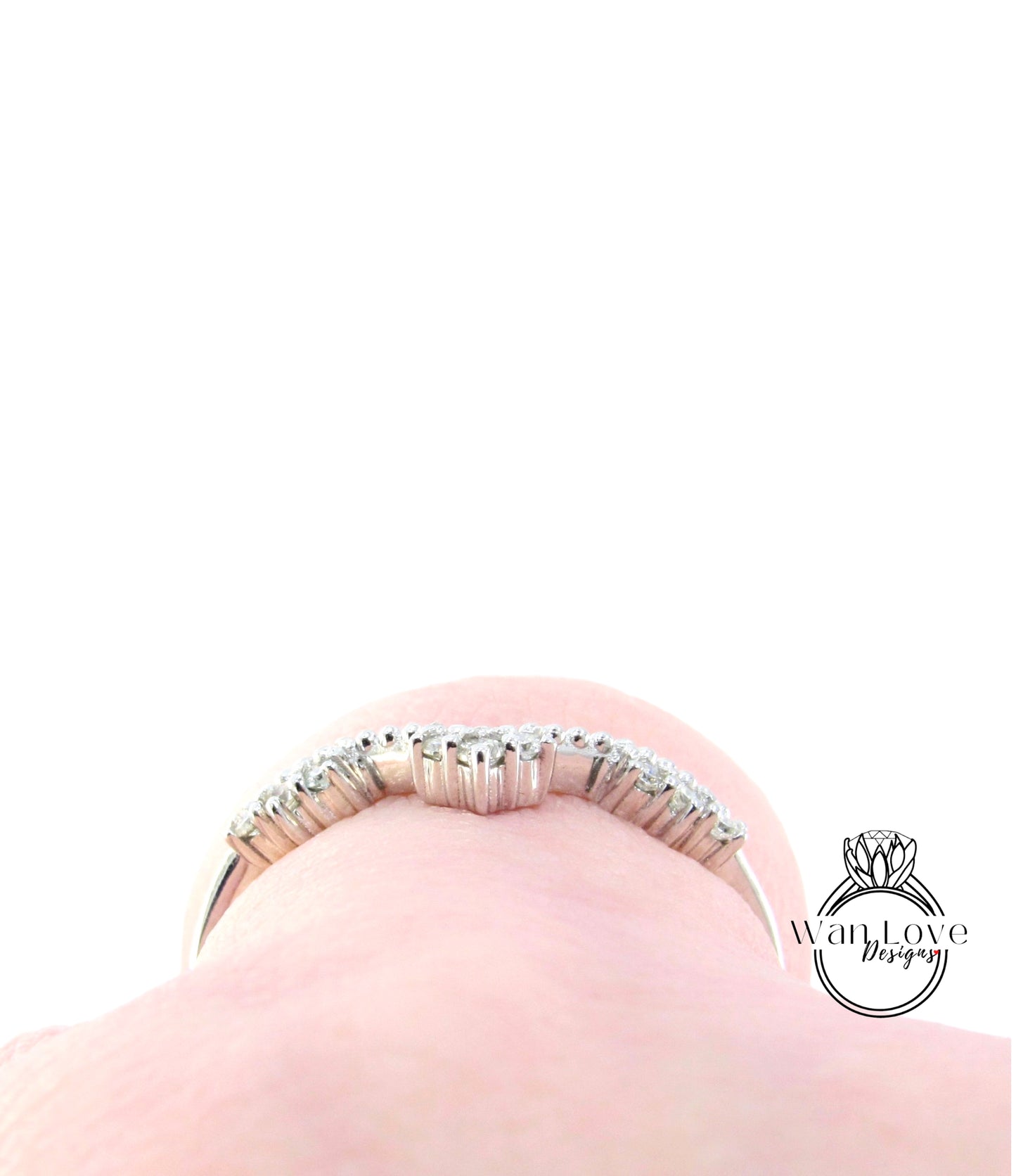 Oro rosa o bianco Moissanite Dainty Crown Tiara band V Chevron Anello art deco Diamond Stacking Ring vintage abbinato anello nuziale regalo pronto