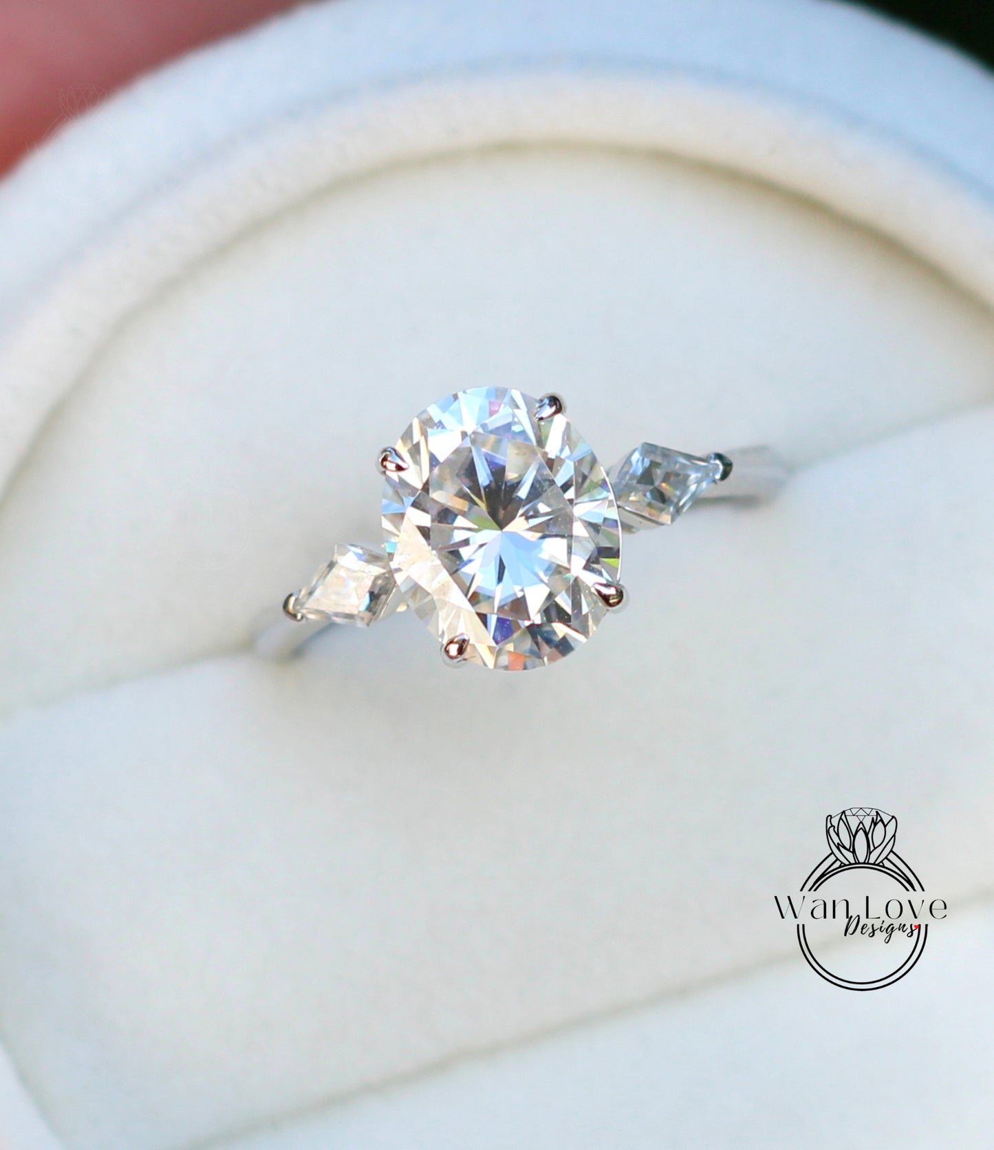 Moissanite Oval & Kite 3 gem stone gold engagement ring Unique Cluster engagement ring women Moissanite Diamond wedding Bridal gift-Ready to Ship