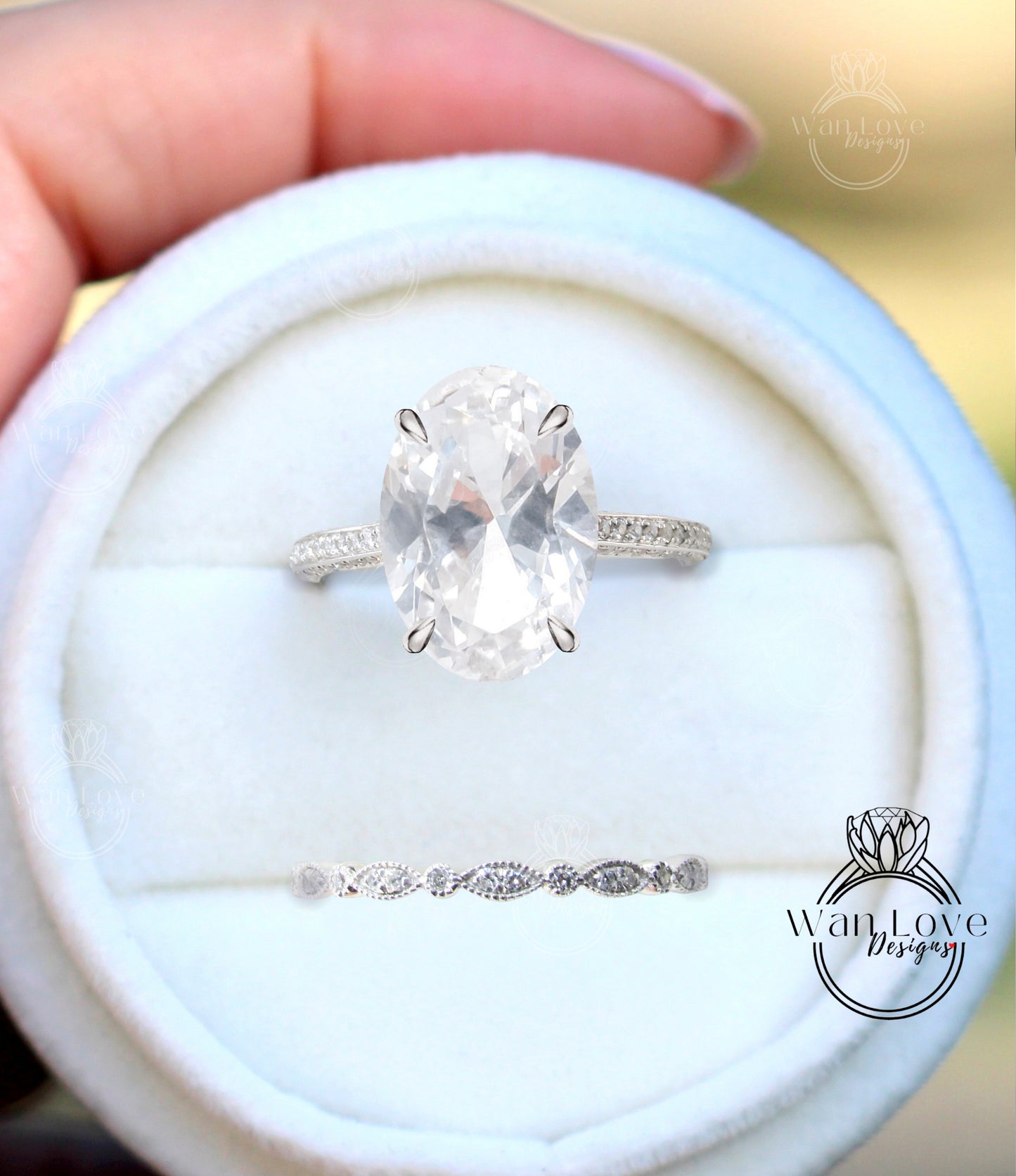 Anello di fidanzamento con zaffiro bianco di forma ovale con set vintage Art deco Celebrity anello con alone laterale con diamanti Fede nuziale con fascia smerlata in oro rosa