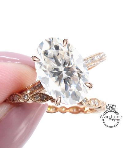 Set di anelli di fidanzamento ovale in Moissanite Set da sposa Art deco milgrain in oro rosa Anello nuziale antico con alone laterale con diamante a taglio ovale Anello anniversario