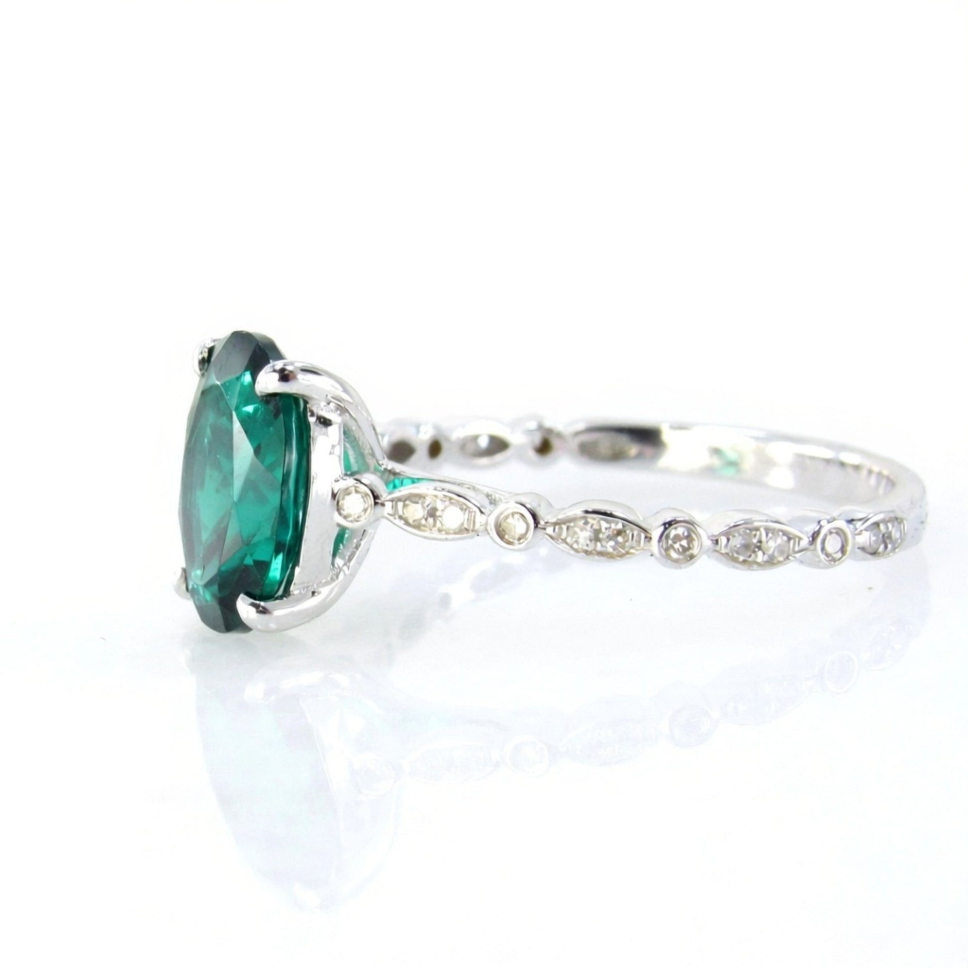 3ct Vintage Oval Emerald Diamonds Scalloped Art Deco Solitaire Engagement Ring, 18k White Gold Ring, Ready to Ship Ring