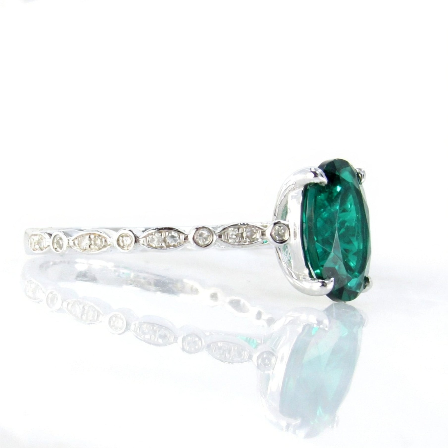 3ct Vintage Oval Emerald Diamonds Scalloped Art Deco Solitaire Engagement Ring, 18k White Gold Ring, Ready to Ship Ring