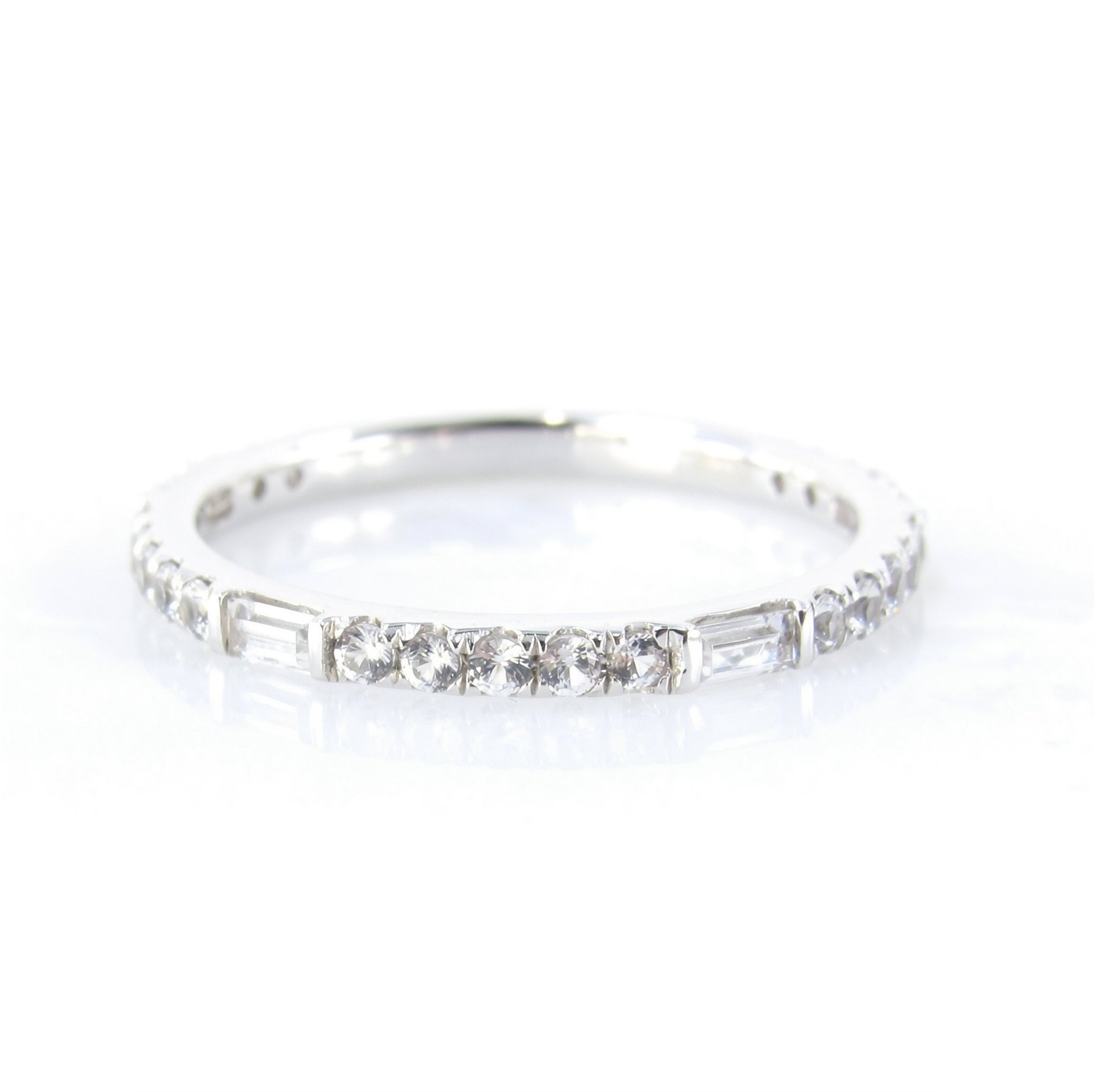 Baguette Bar Almost Eternity Ring • Diamond Round 3/4 Eternity Ring • Dash Dot Engagement Ring • Moissanite Anniversary Ring • Gift for her Wan Love Designs