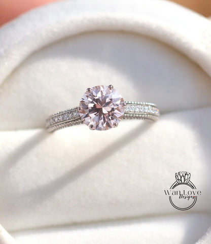 Anello di fidanzamento con perline floreali in filigrana Milgrain con zaffiro rosa chiaro e diamanti, rotondo, personalizzato, in oro 18kt, platino, matrimonio 14kt