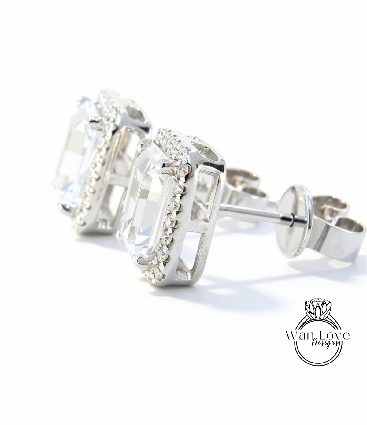 Orecchini a bottone Halo in zaffiro bianco da 2 ct, gioielli da sposa vintage, orecchini art deco in oro bianco, regalo di anniversario di matrimonio, pronti per la spedizione