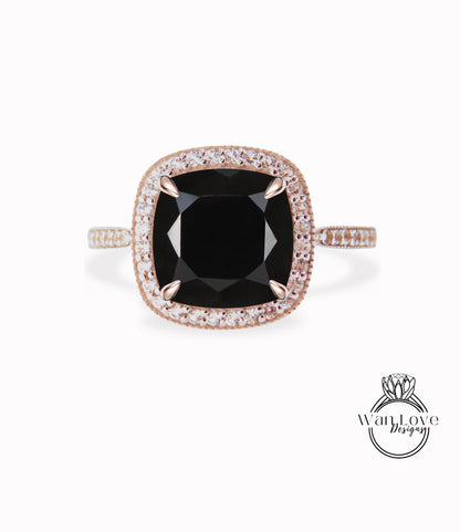 Cuscino Halo Anello di fidanzamento con spinello nero, Anello nuziale con diamante/Moissanite Halo, Anello personalizzato Half Eternity Diamond Milgrain, Anello in oro 14k/18k