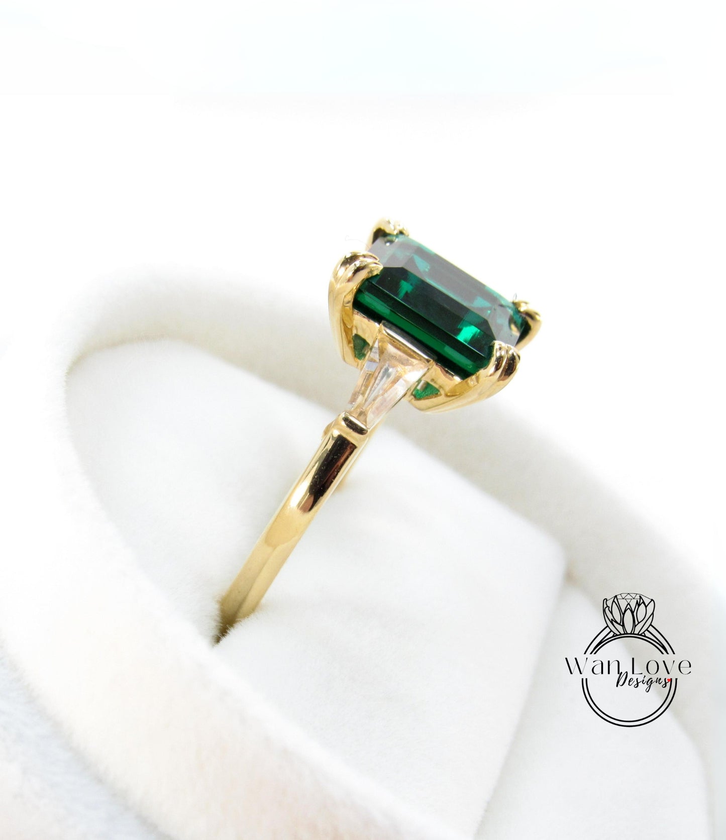 Anello di fidanzamento vintage con smeraldo taglio principessa, anello a grappolo in oro giallo, anello con zaffiro bianco taglio baguette, anniversario, promessa di anello nuziale