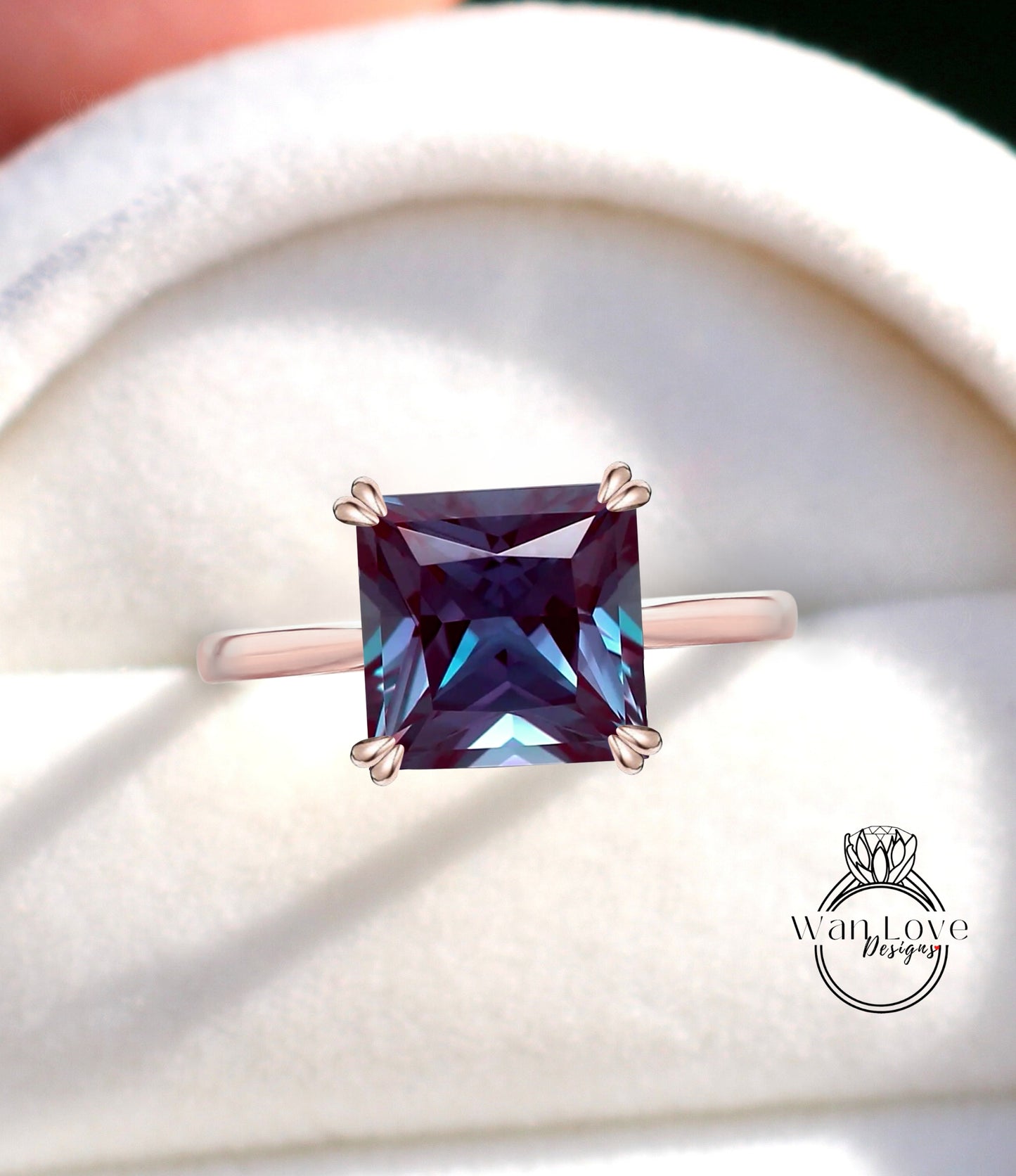 Anello di fidanzamento di Alexandrite, Anello solitario principessa quadrato, Dimensioni personalizzate, Anello di nozze di Alexandrite, Regalo di anniversario, Pietra portafortuna di giugno