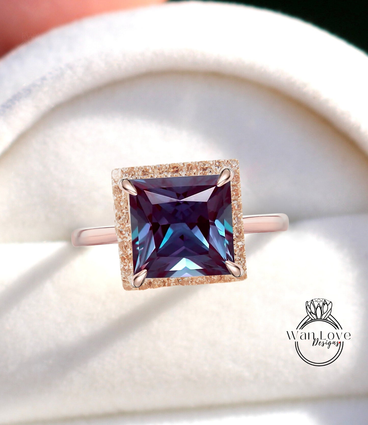 Anello di fidanzamento Halo con Alexandrite e Diamond Princess, gambo liscio, personalizzato, oro 14kt 18kt, platino, regalo di anniversario, WanLoveDesigns