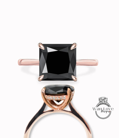 Anello di fidanzamento con spinello nero e diamante Princess Side Halo con gambo semplice, Cestino della cattedrale, Personalizzato, Quadrato, Oro 14kt 18kt, Platino, WanLoveDesigns