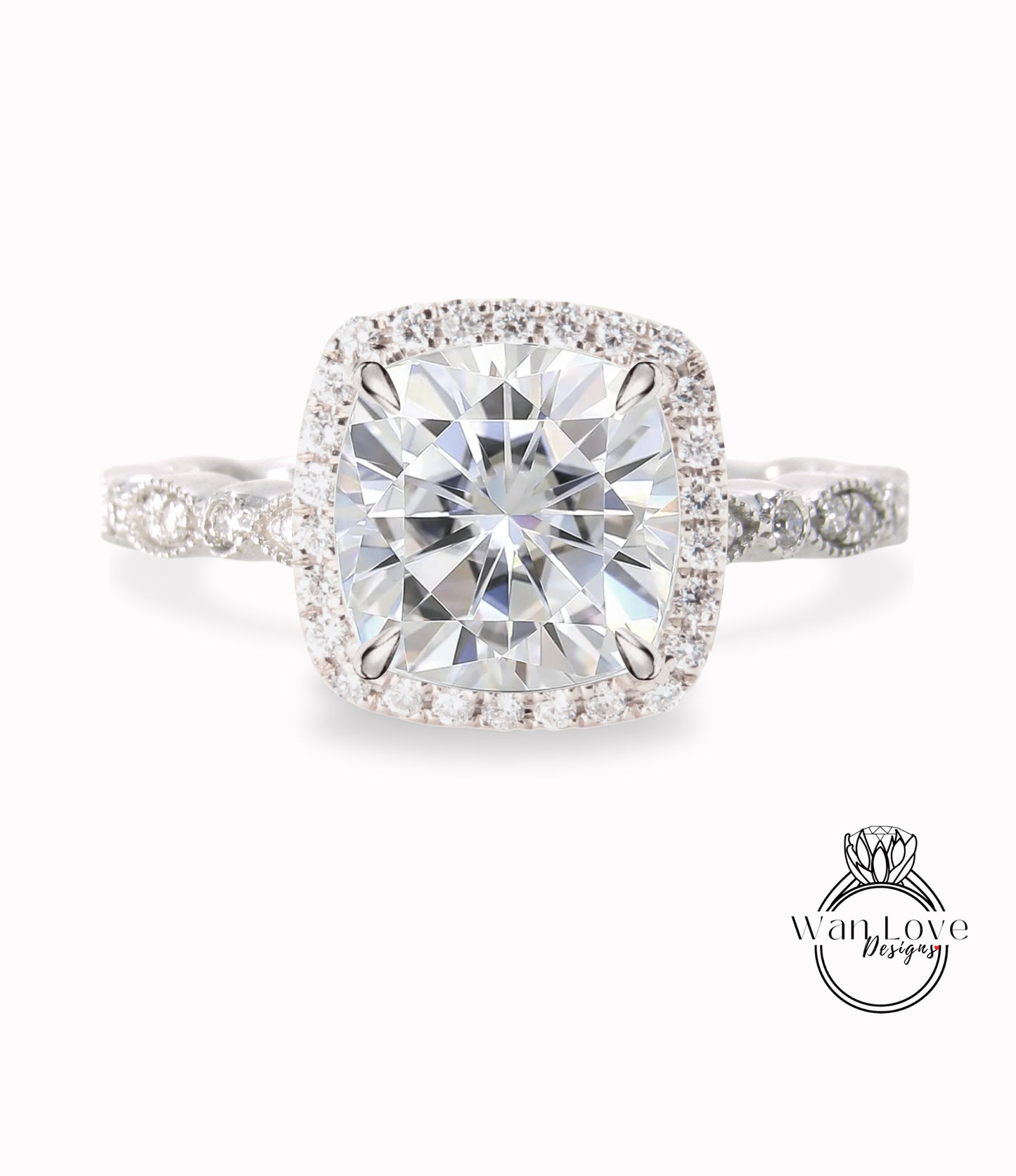 Anello di fidanzamento Moissanite, Cuscino Halo Diamond Moissanite Anello, Anello di fidanzamento Moissanite con diamanti, Banda smerlata a foglia Milgrain