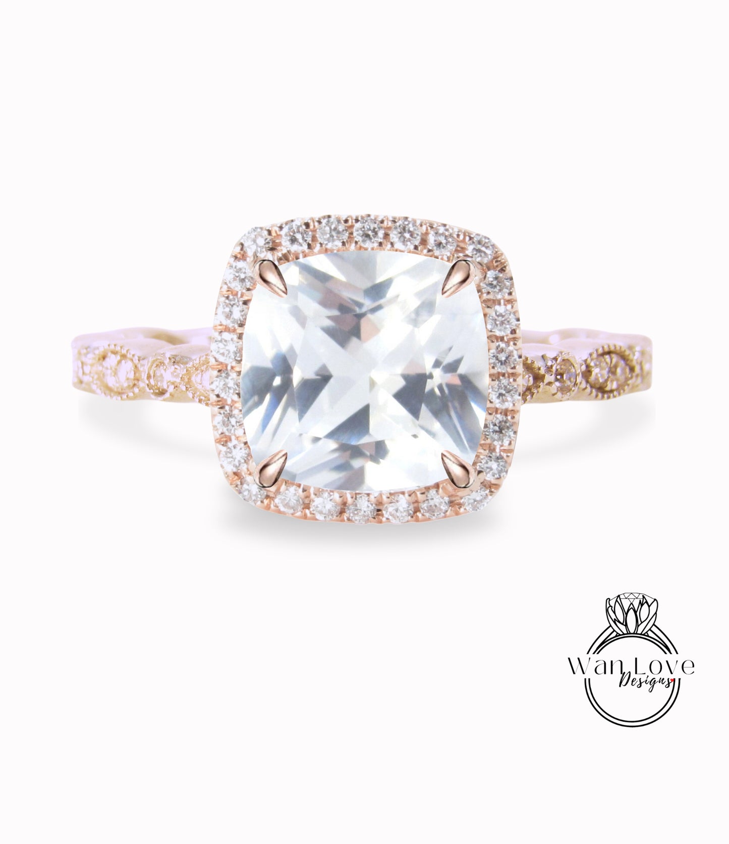 Anello di fidanzamento con zaffiro bianco, Anello con zaffiro con diamante Halo cuscino, Anello con diamante di fidanzamento con zaffiro bianco, Banda smerlata a foglia Milgrain