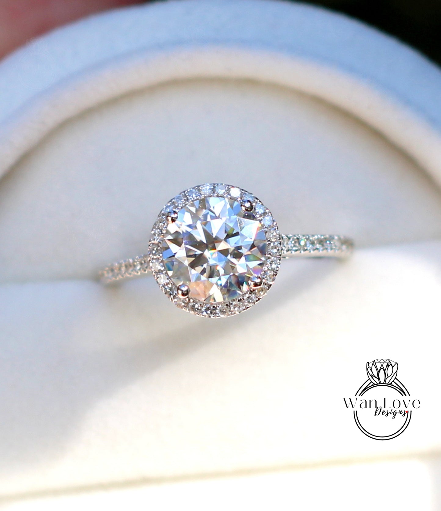 Anello di fidanzamento cattedrale Halo rotondo con zaffiro rosa e diamanti, 2 ct 8 mm, oro bianco, matrimonio, regalo di anniversario, pronto per la spedizione