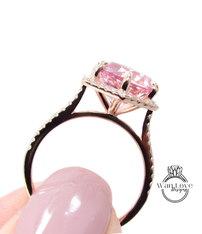 Anello di fidanzamento con zaffiro bianco taglio esagonale Anello con zaffiro rotondo 14k oro rosa diamante alone mezza eternità unico anello Promessa Anello nuziale