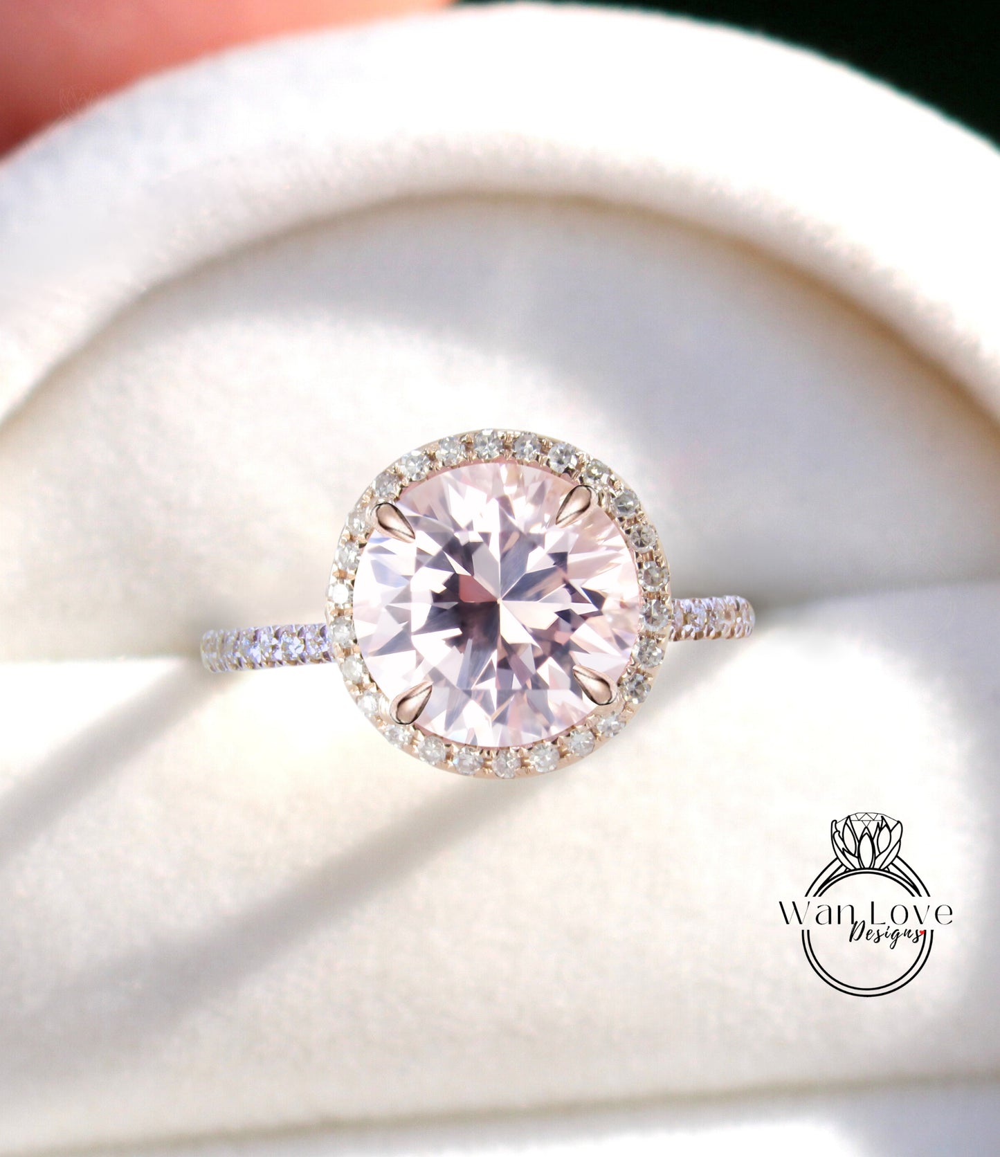 Anello di fidanzamento vintage con zaffiro rosa chiaro taglio rotondo in oro rosa con moissanite/diamante halo anello art deco polo promessa di matrimonio anello anniversario