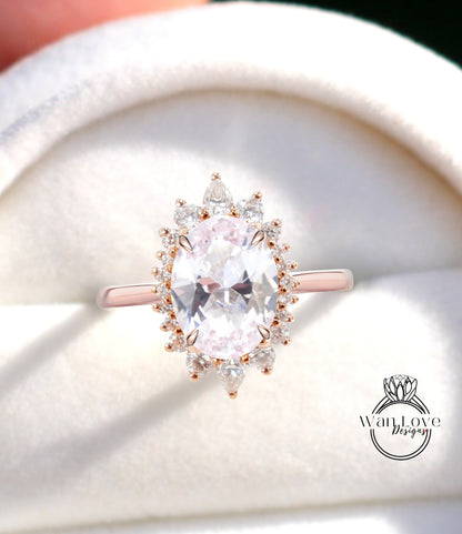 Anello di fidanzamento con zaffiro rosa chiaro ovale Halo, Anello di fidanzamento Halo Moissanite, Anello floreale a grappolo ovale in oro rosa, Anello con diamante anniversario