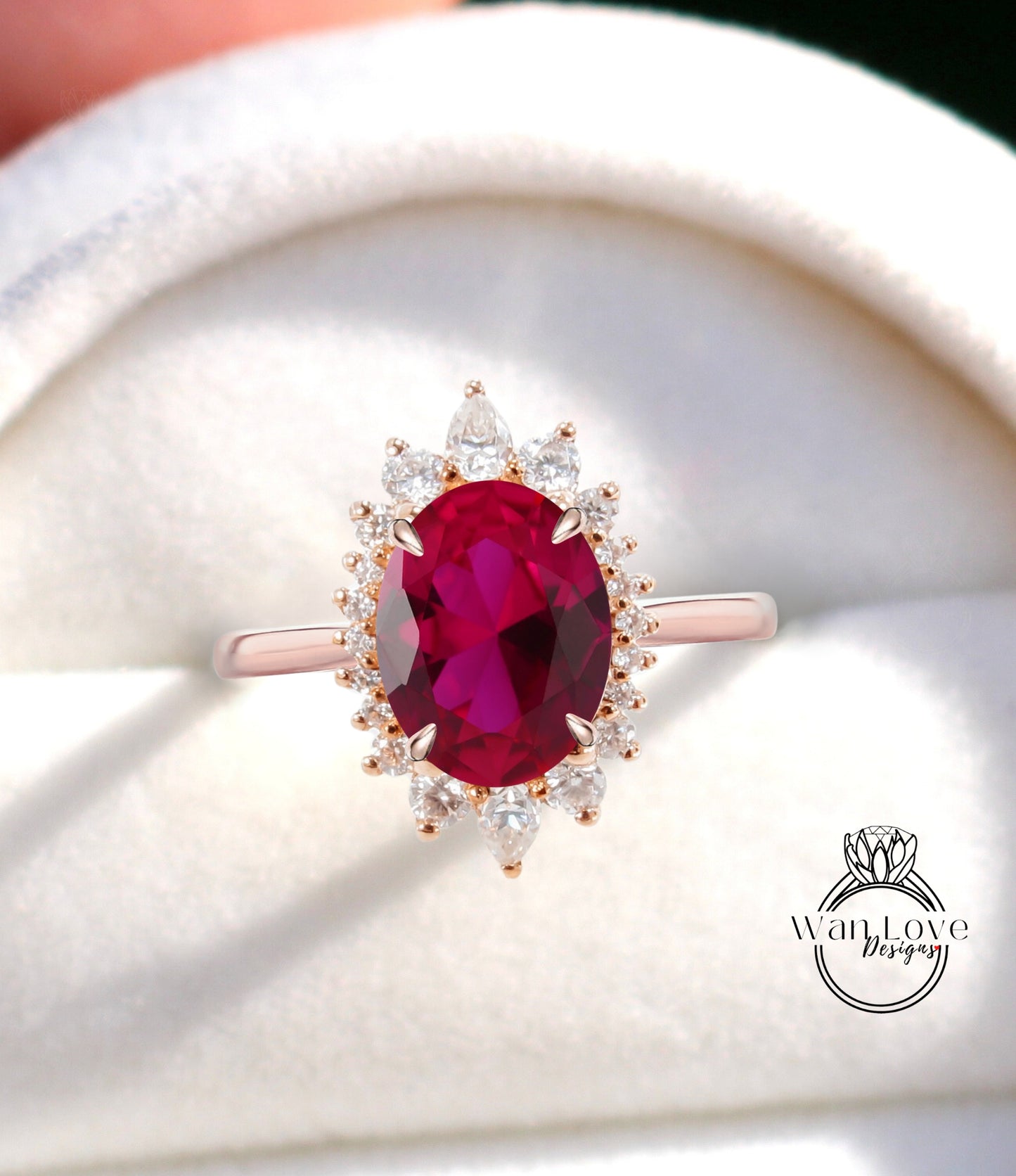 Anello di fidanzamento con rubino ovale Halo, Anello di fidanzamento con moissanite ovale Halo, Anello floreale a grappolo ovale in oro rosa, Anello con diamante anniversario