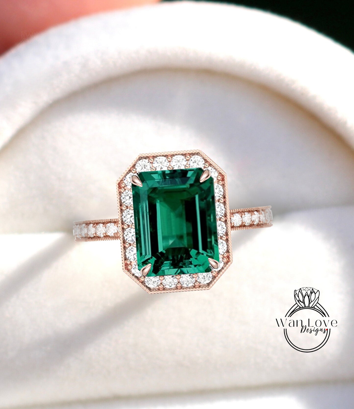 Anello di fidanzamento con diamante smeraldo Milgrain Halo / Anelli di smeraldo verde mezza eternità / Anelli di nozze Diamond Halo / Anello di dichiarazione