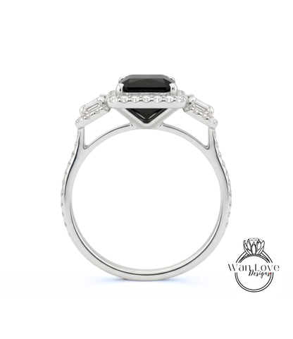 Anello Baguette con spinello nero e diamanti Smeraldo Halo, Anello di fidanzamento Art Déco, Anello con pietra laterale con diamanti, Anello con tre pietre Halo con diamanti