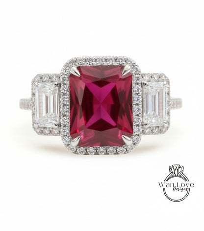 Anello baguette con rubino e diamanti smeraldo, anello di fidanzamento Art Déco, anello con pietra laterale con diamante, anello con diamante con tre pietre Halo
