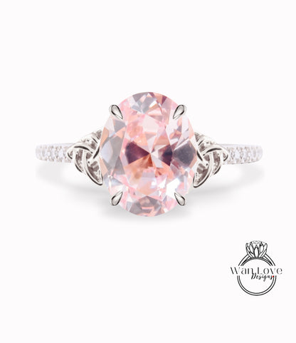 Anello di fidanzamento ovale con diamante zaffiro rosa chiaro con nodo celtico Anello con mezza eternità con diamante celtico Moissanite Promessa nuziale ovale Anniversario