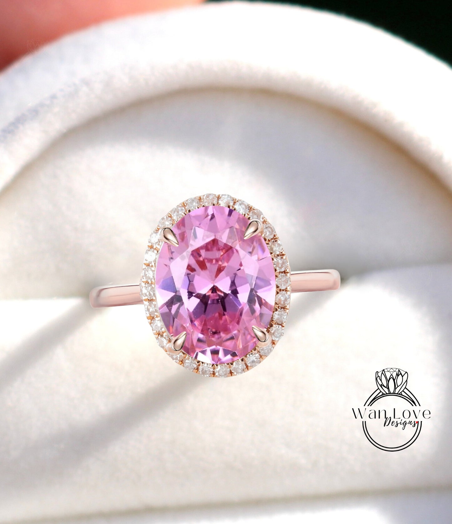 Anello di fidanzamento con zaffiro rosa taglio ovale anello in oro rosa con alone di diamanti anello di promessa anniversario in stile art deco affusolato semplice sottile e delicato