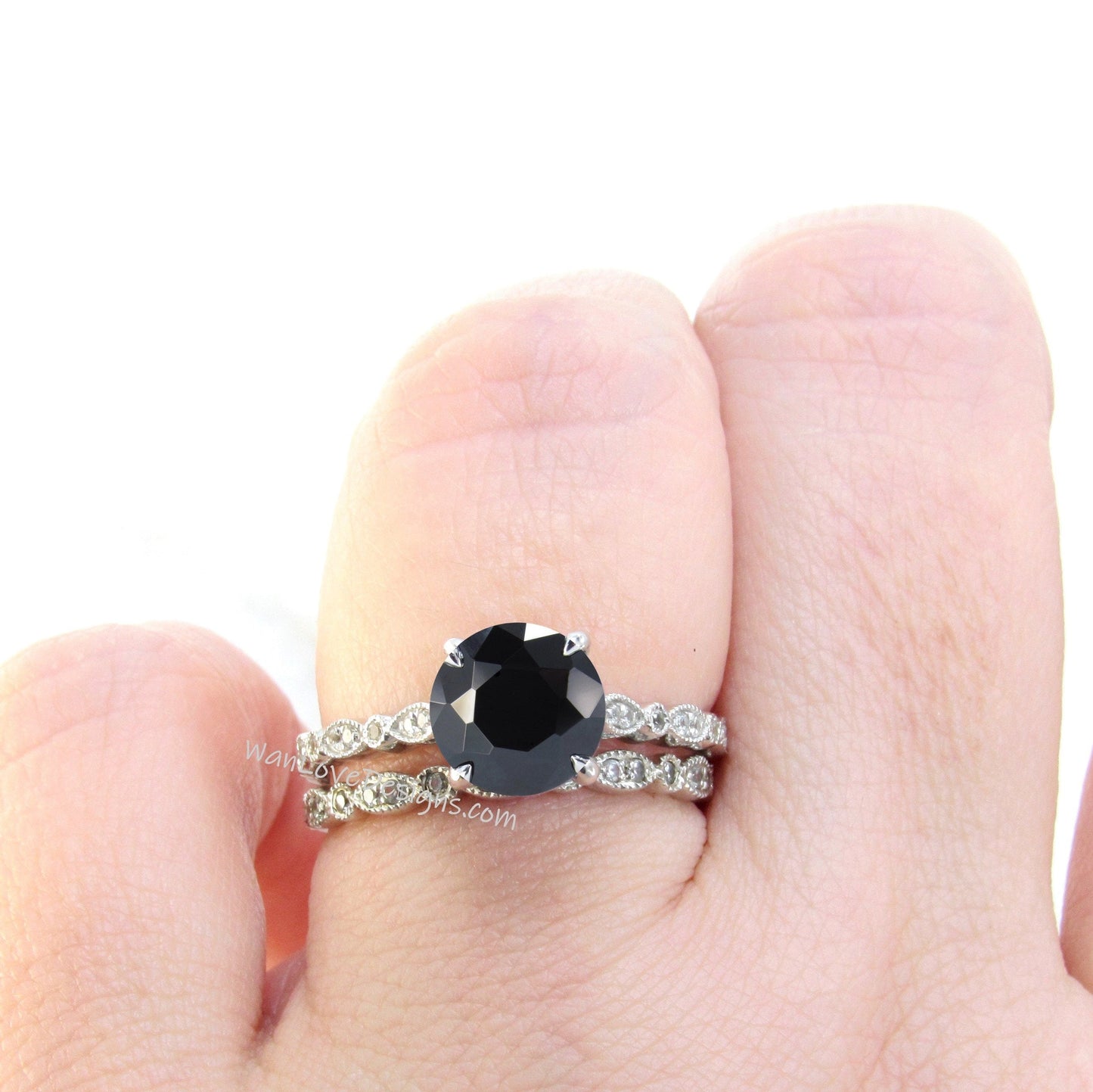 Black Spinel Round Diamonds WITH Milgrain Wedding Set Rings Rings, 14kt Solid Rose Gold, WanLoveDesigns Wan Love Designs