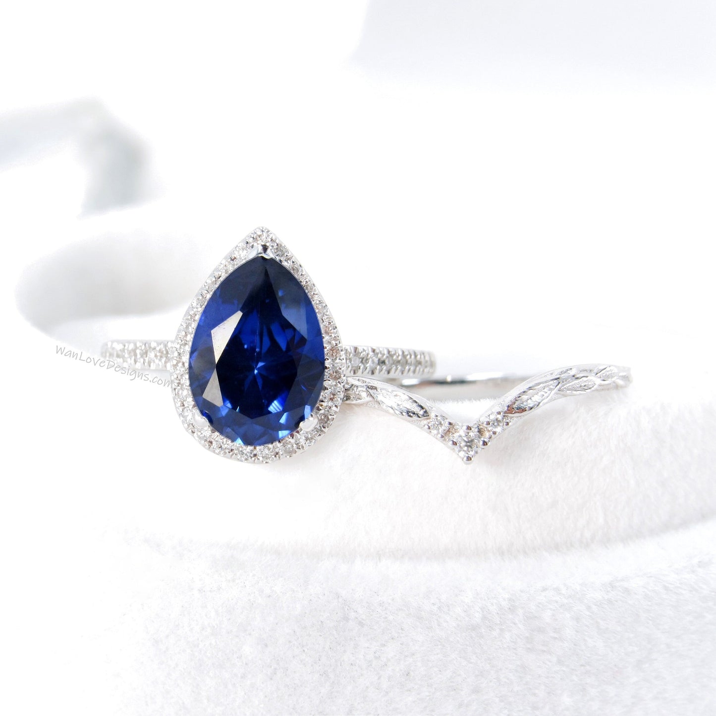 Blue Sapphire Diamond Halo and Curve Band Engagement Ring Set | 14K Gold Nesting Band | Leaves Bridal Ring | Nature Inspired Ring Wan Love Designs