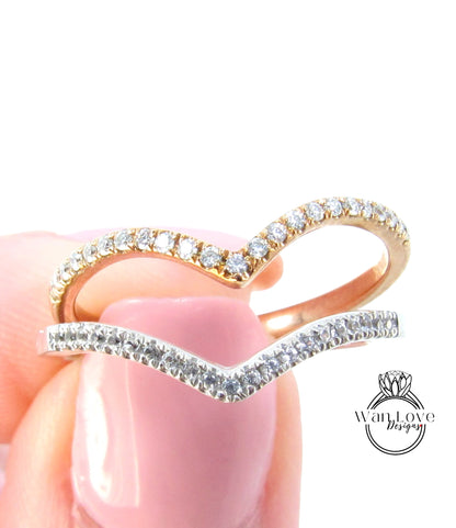 Vendita di esempio Pronto per la spedizione: anello di annidamento con fascia in oro rosa con moissanite o tiara con zaffiri bianchi e diamanti curvi