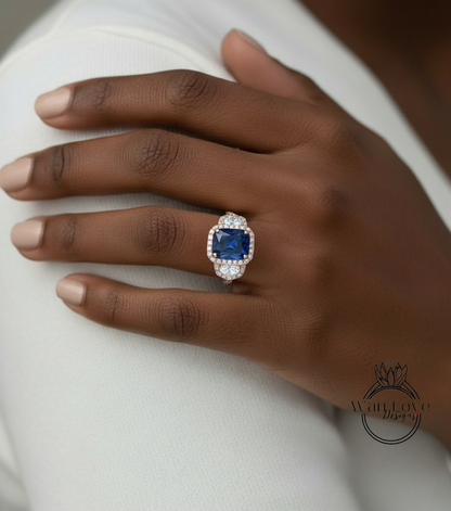 Anello baguette con zaffiro blu smeraldo e diamanti, anello di fidanzamento Art Déco, anello con pietra laterale con diamante, anello con tre pietre Halo con diamante