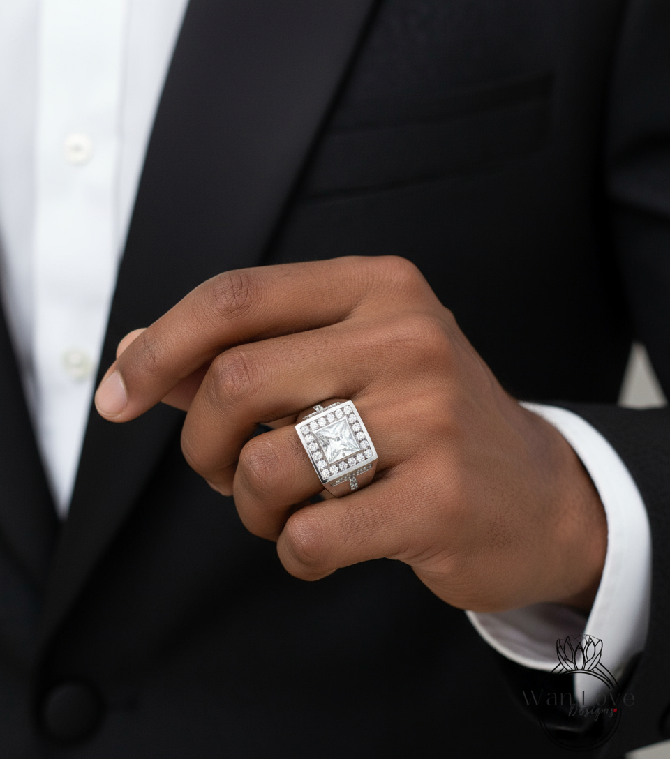 Anello da uomo con zaffiro bianco art deco Princess Halo Wedding Band 3ct Square halo mans Anello di fidanzamento nuziale regalo unico per lui-Pronto per la spedizione