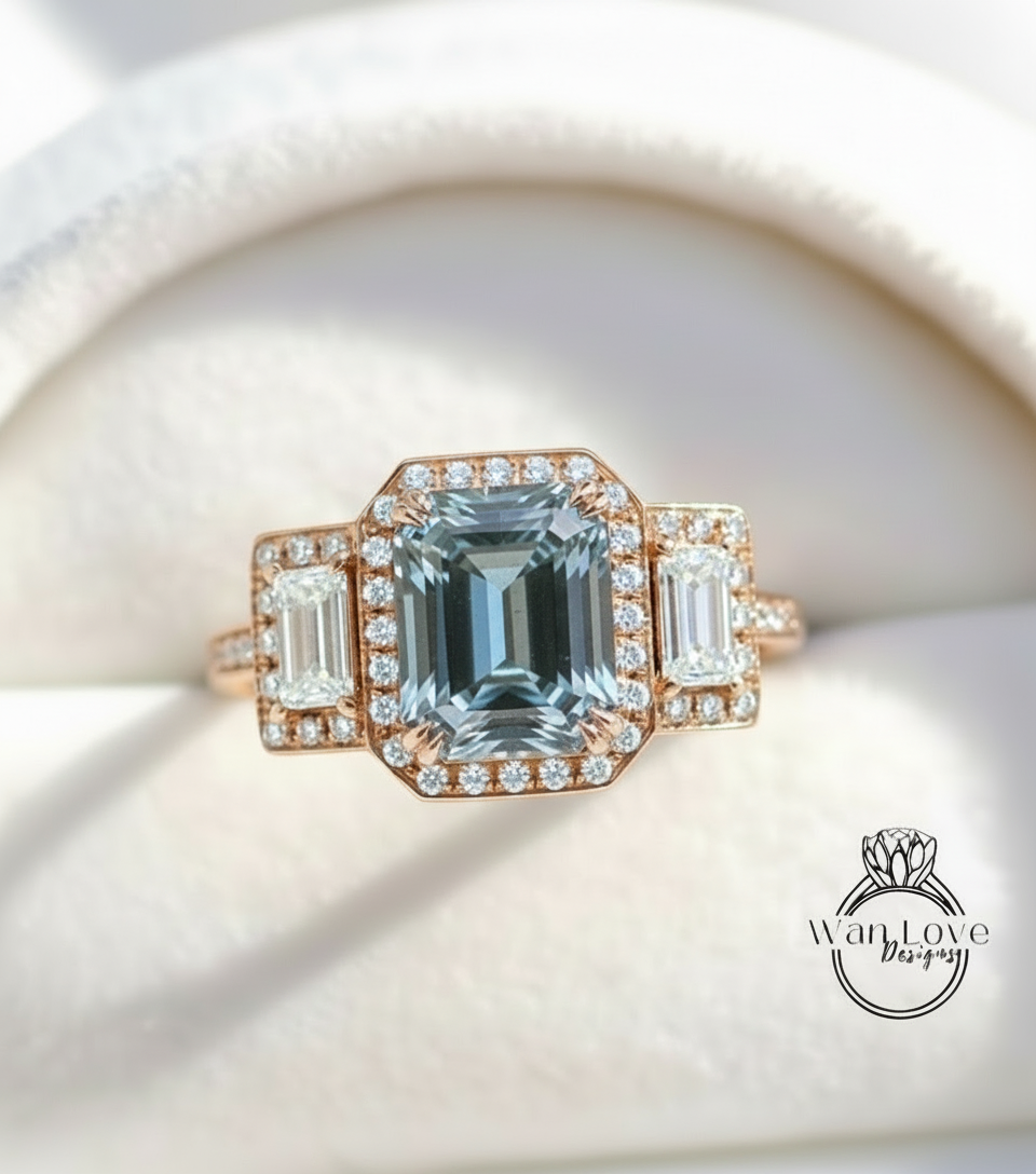 Anello di fidanzamento moissanite anello con taglio smeraldo anello in oro con tre pietre preziose anello con 3 aureole anello con diamanti moissanite anello con punta art deco vintage