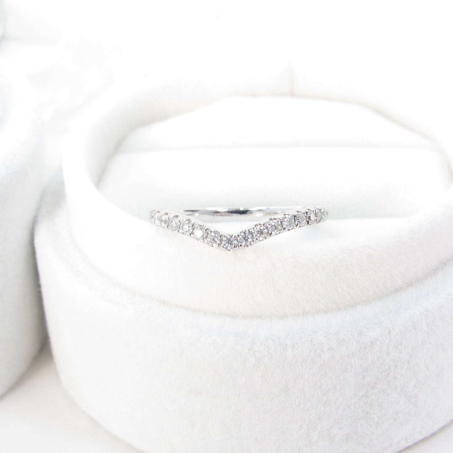 Anello con fede nuziale Moissanite abbinato con nidificazione curva con diamanti, zaffiro 14k, 18k, bianco, giallo, oro rosa, platino, anniversario personalizzato, regalo nuziale