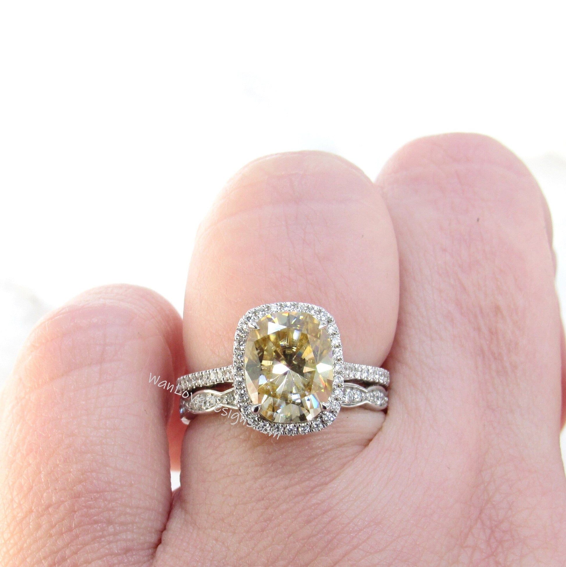 Elongated Cushion Halo Champagne Moissanite Diamond Engagement Ring&Scalloped Wedding Band Set Custom, Oval 14k 18k White Yellow Rose Gold Wan Love Designs