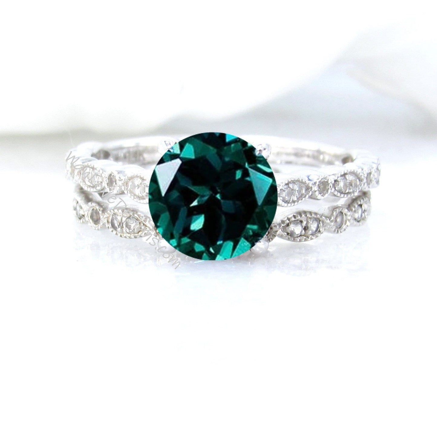 Emerald Round Diamonds WITH Milgrain Wedding Set Rings Rings, 14kt Solid Rose Gold, WanLoveDesigns Wan Love Designs