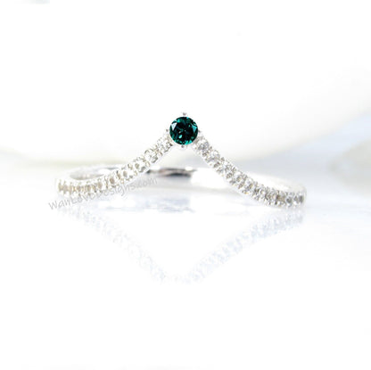 Emerald V Curved Stacking Ring • Diamond Chevron Ring, Thin Gold Minimalist Ring • Dainty Tiara Wedding Ring • Gift for Her Wan Love Designs