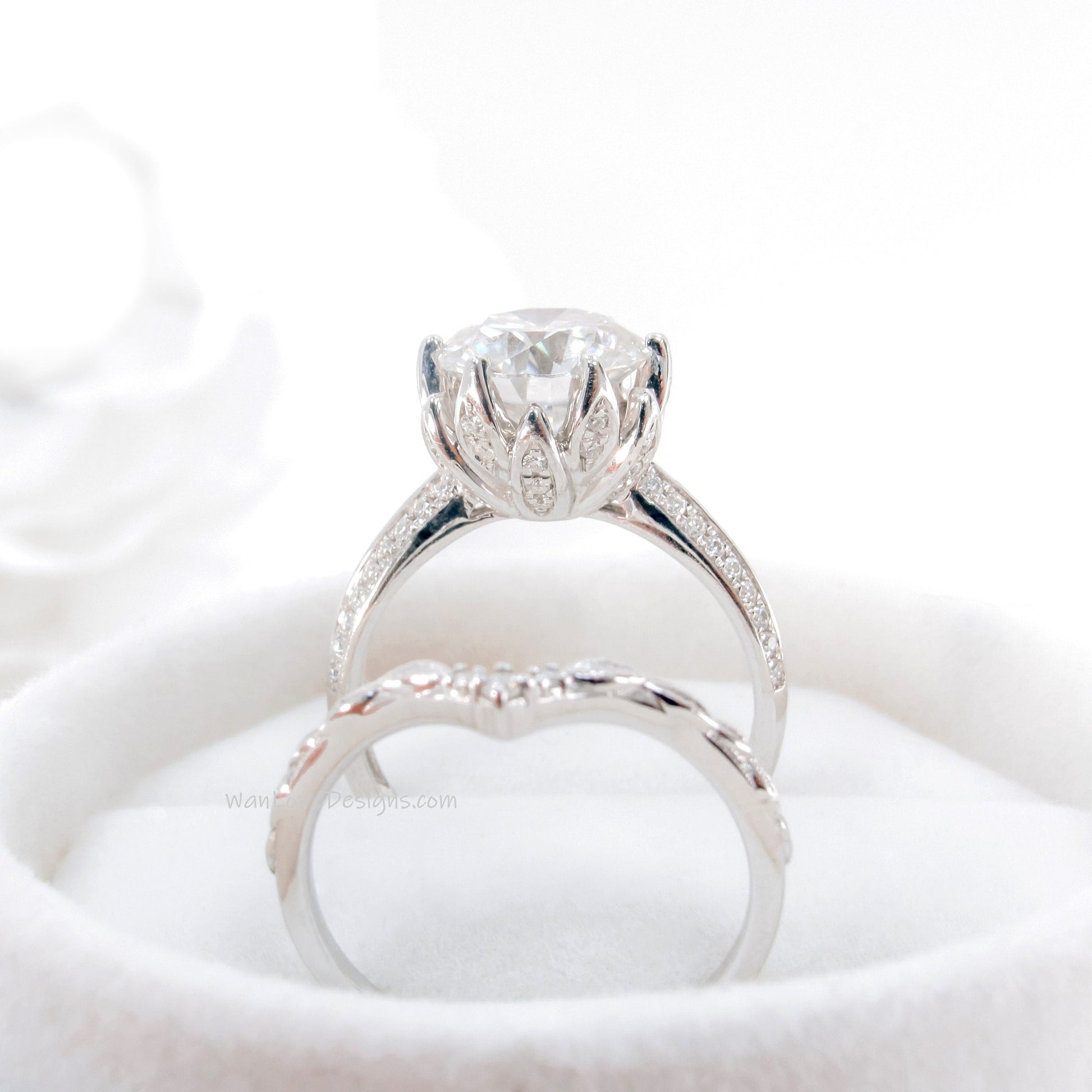 Lotus | 14K Gold Diamond Lotus Ring Set | Alexandrite 14k Gold Flower Ring | Lotus Flower Ring Set | Curved Leaf Wedding Band | Bridal Gift Wan Love Designs