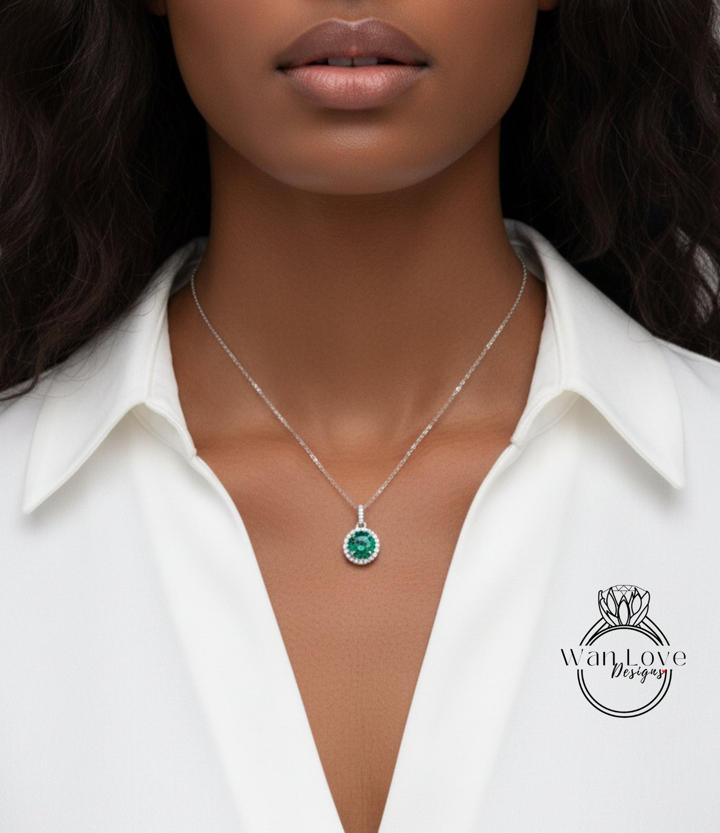 Collana di smeraldi personalizzata - Collana di pietre portafortuna fatta a mano - Gioielli in oro bianco 14k per donne - Collana di diamanti delicati Halo per lei