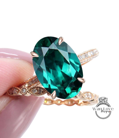 Oval shaped Emerald engagement ring set vintage Art deco Celebrity diamond side halo ring rose gold scalloped band wedding Anniversary ring Wan Love Designs