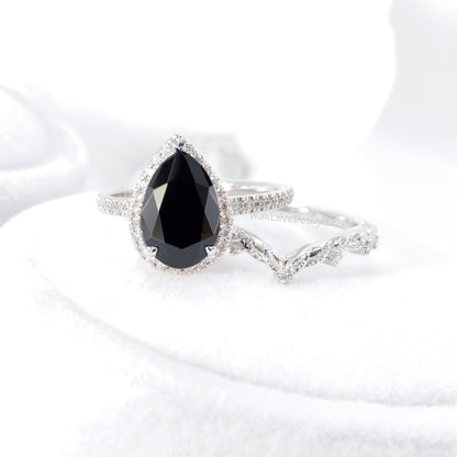 Pear halo black spinel and diamond ring set, engagement ring and 7 gem wedding band, spinel ring, diamond wedding ring, leaf engagement ring Wan Love Designs