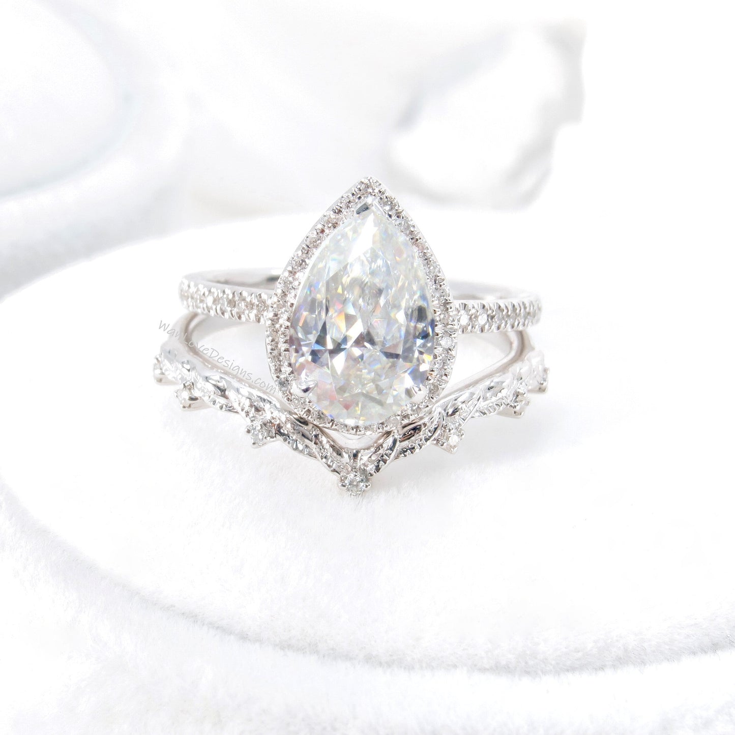 Pear halo moissanite and diamond ring set, engagement ring 7 gem wedding band, moissanite ring, diamond wedding ring, leaf engagement ring Wan Love Designs