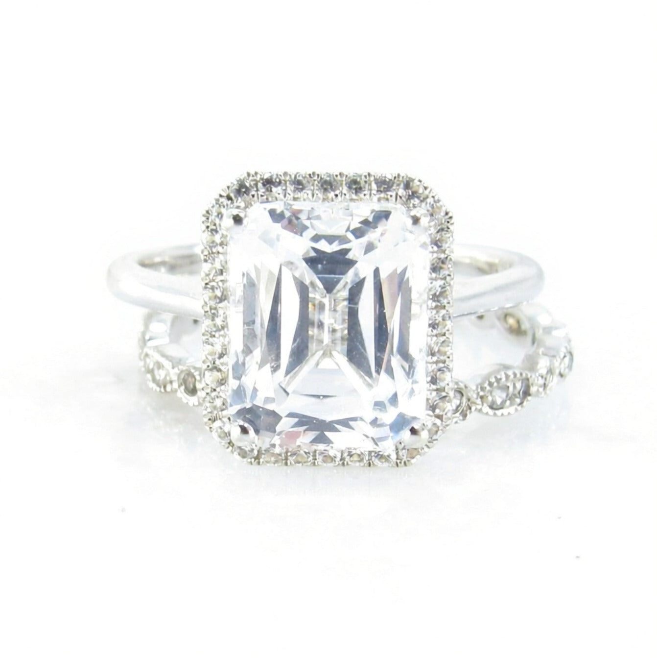 White Sapphire Emerald Halo Engagement Ring Dainty emerald cut halo vintage ring Milgrain Leaf Wedding Band Set 4ct bridal ring set-Ready