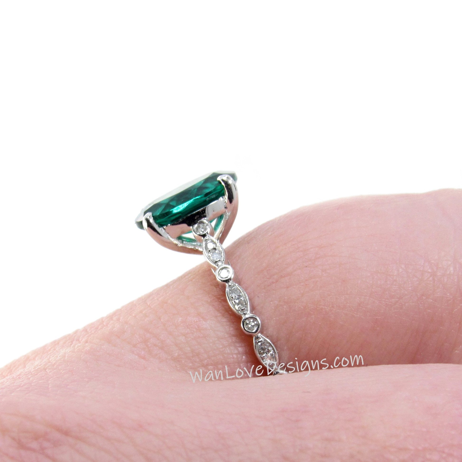 3ct Vintage Oval Emerald Diamonds Scalloped Art Deco Solitaire Engagement Ring, 18k White Gold Ring, Ready to Ship Ring