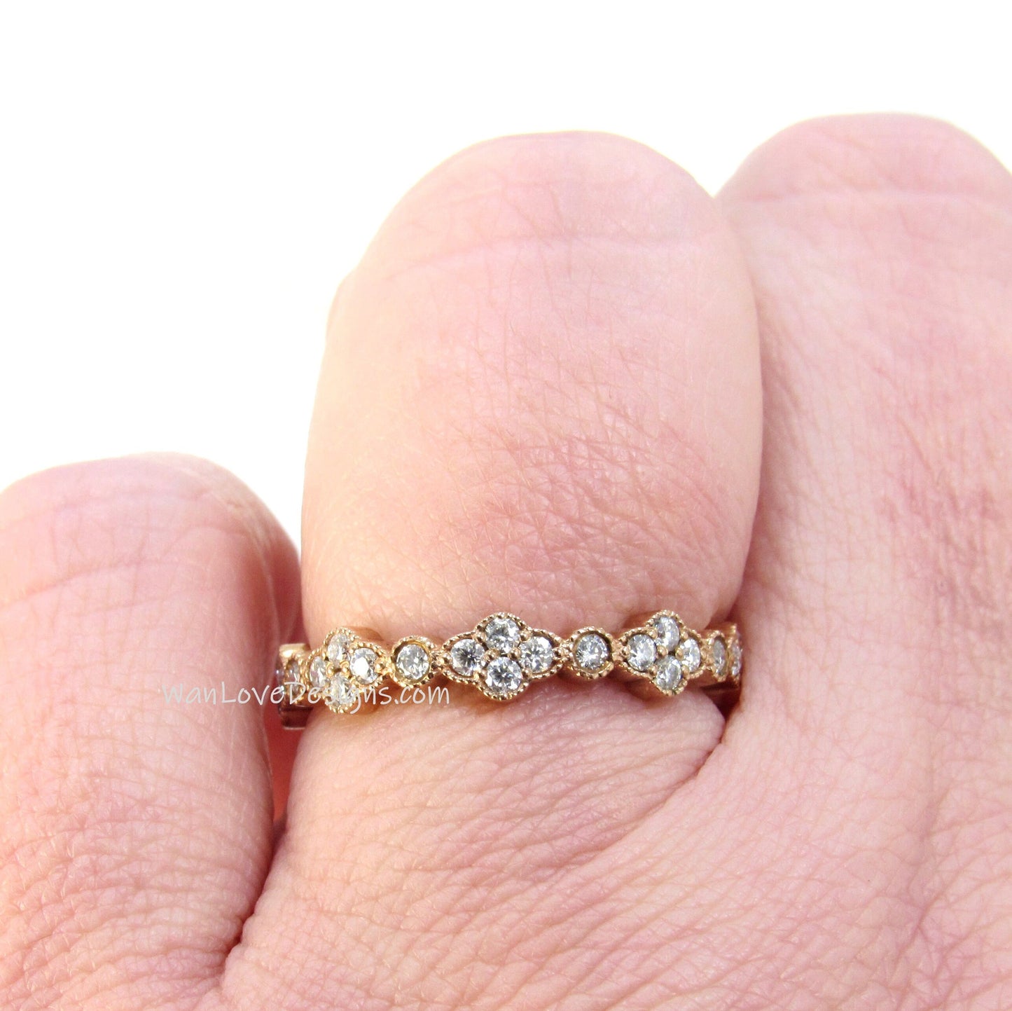 Emerald Diamond Round Clover Wedding Ring, Quatrefoil Band 14K Rose Gold, Moissanite Wedding Jewelry, Bridal Band, Matching Band,Unique Ring