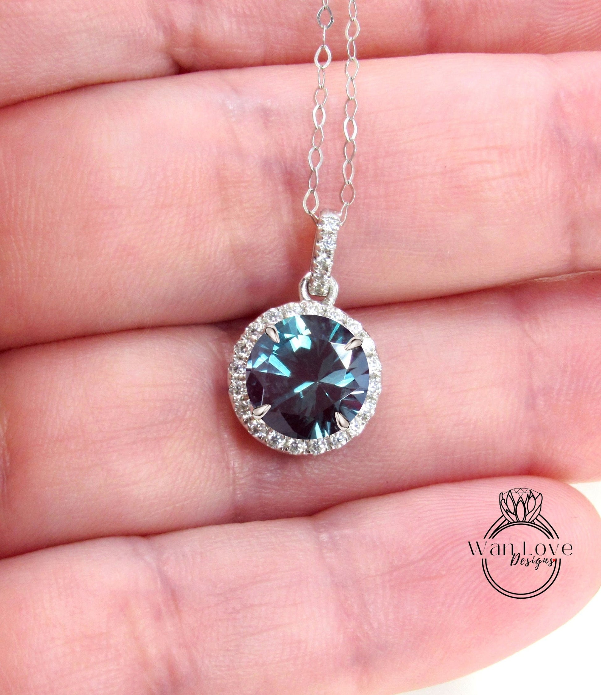 14K White Gold /Round Halo Necklace /Round Alexandrite and Diamond Necklace /Layering Diamond Necklace /Dainty Diamond Necklace/Gift for her