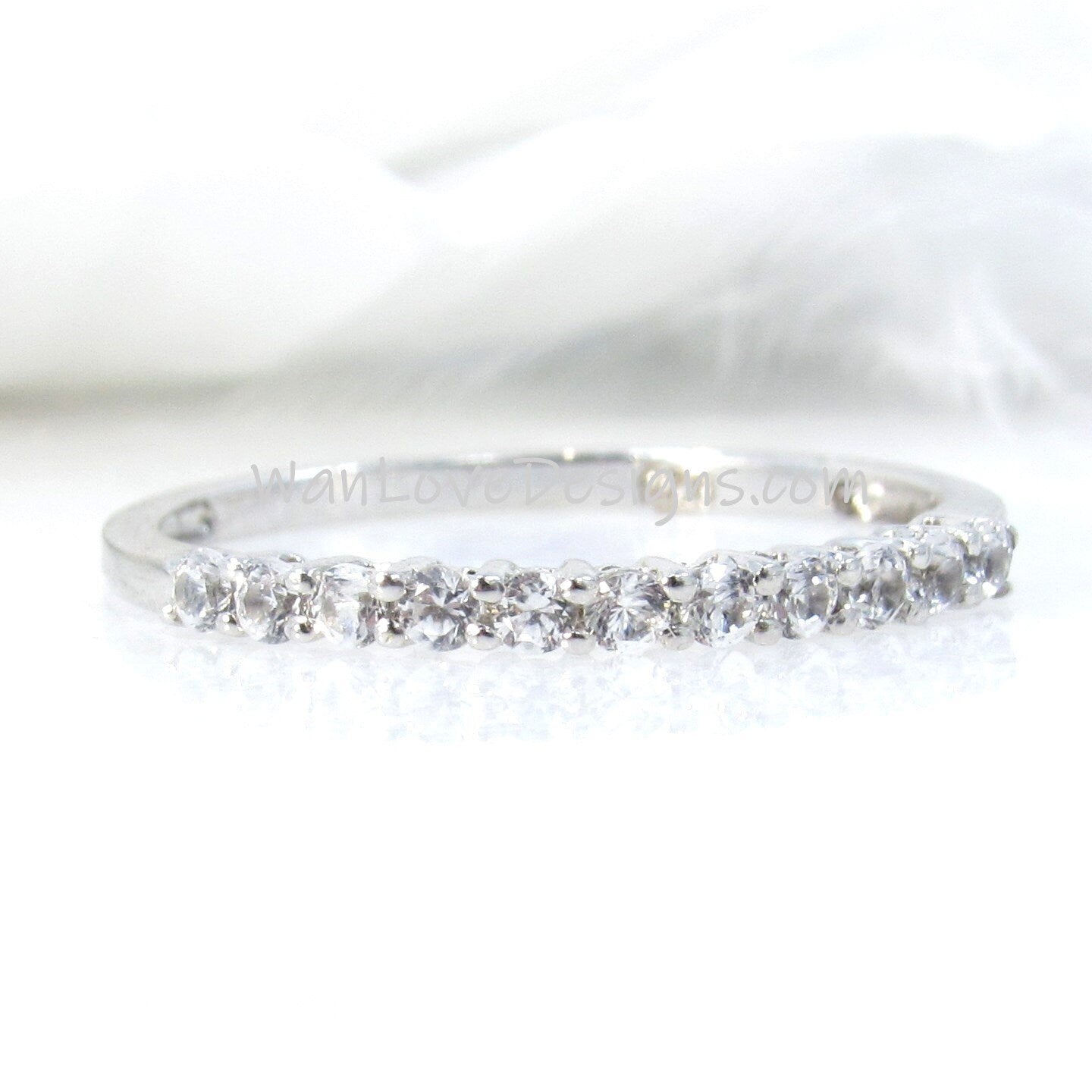 White sapphire hot sale stackable ring